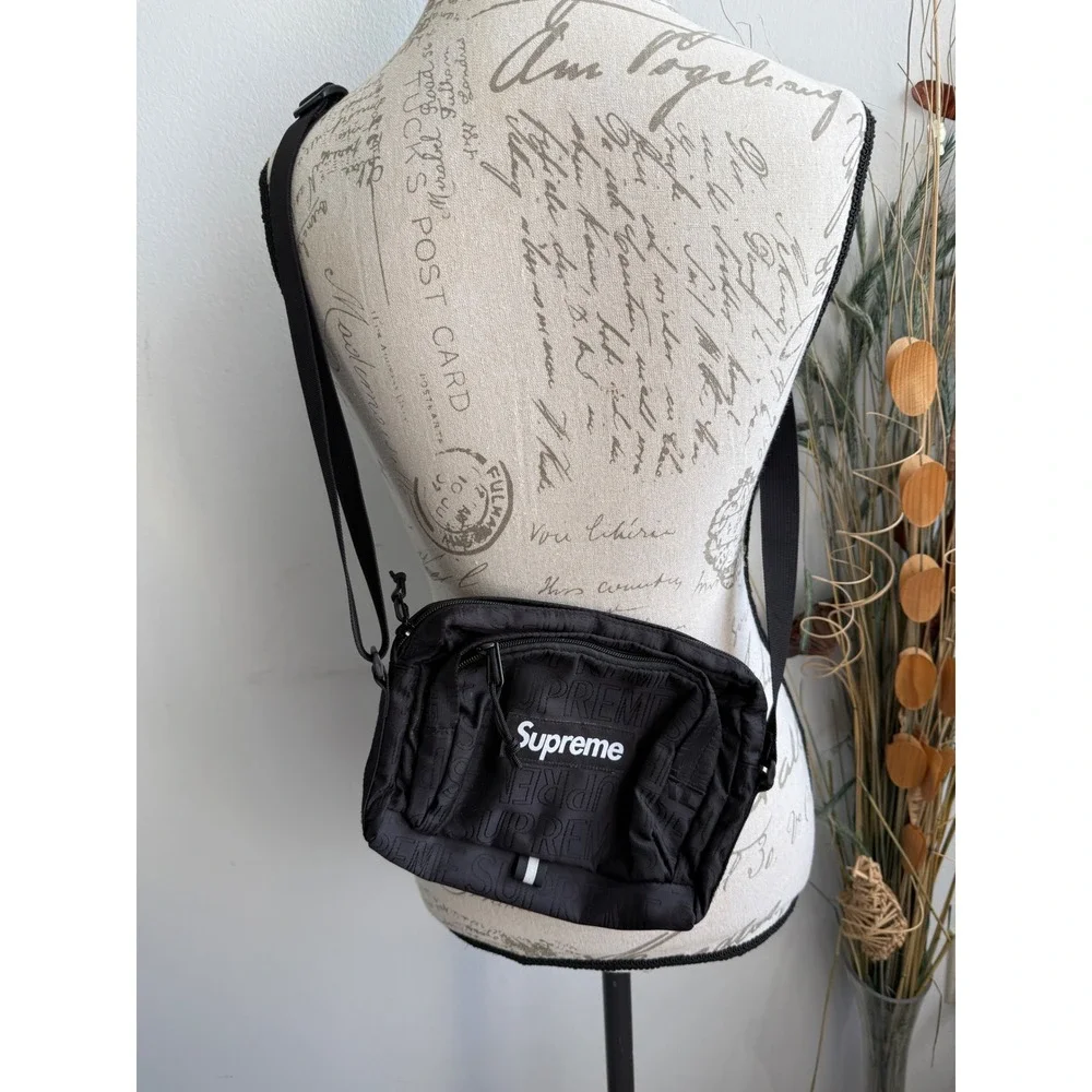 Supreme FW19 Shoulder Bag Black Cordura Jacquard Logo Crossbody Messenger Bag